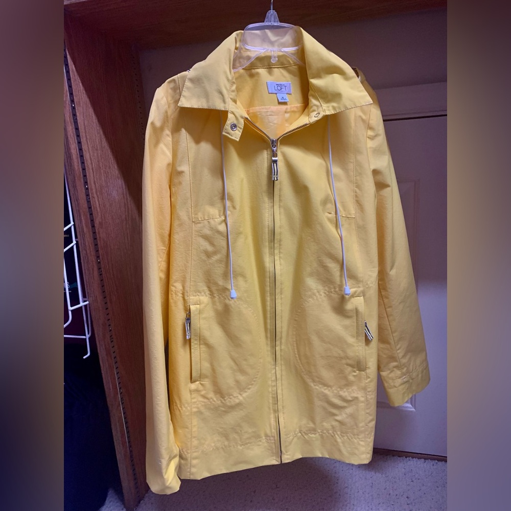 Rain coat